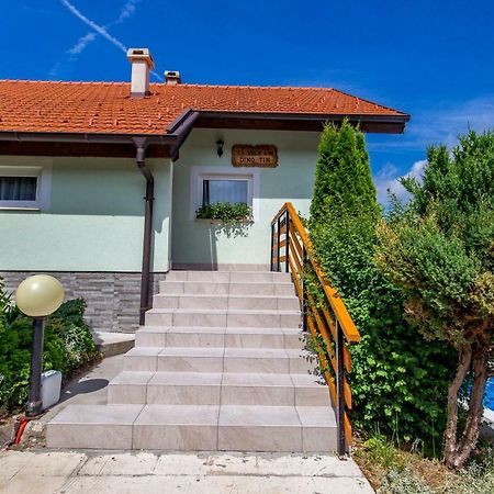 Villa Dino Tin Красно Поле Екстериор снимка