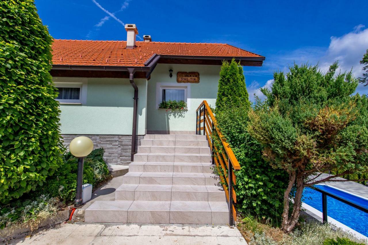 Villa Dino Tin Красно Поле Екстериор снимка